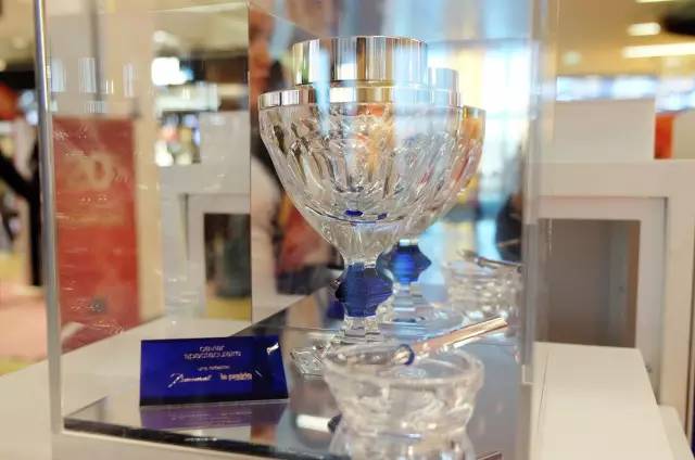 巴黎戴高乐机场购物全攻略,法国购物攻略去法国买什么好