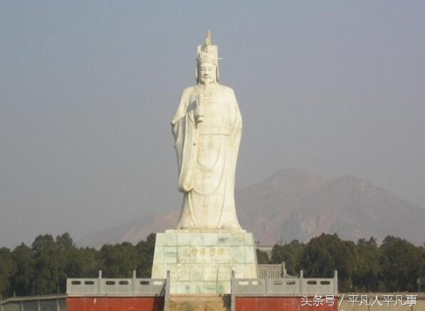 要不要做一个吃亏的人,在社会中自己做个吃亏的人好吗