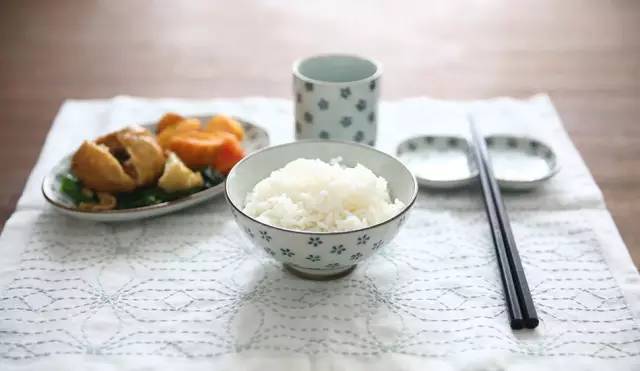 炒鸡好看的图文,比较好吃的炒鸡视频