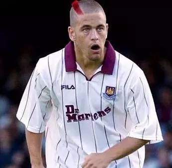 世界足坛十大怪异发型,足坛最危险的发型