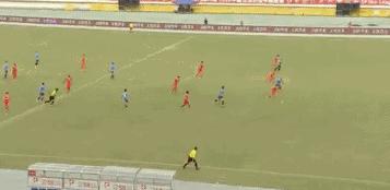 火力全开半场领先,火力全开赢下比赛