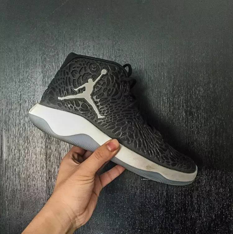 上脚球鞋2.6,上脚2k4篮球鞋