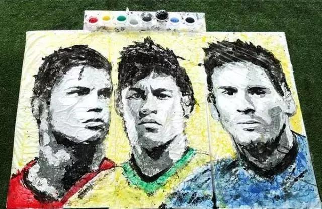 墨大华裔妹子用咖啡“泼”出周杰伦！成龙、姚明、张艺谋