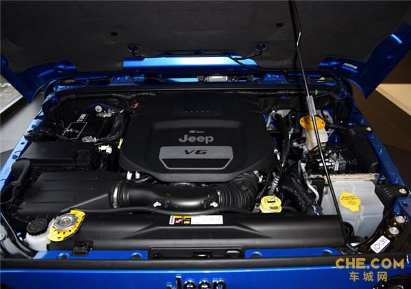 jeep牧马人老款硬派越野,jeep牧马人卢比肯越野视频