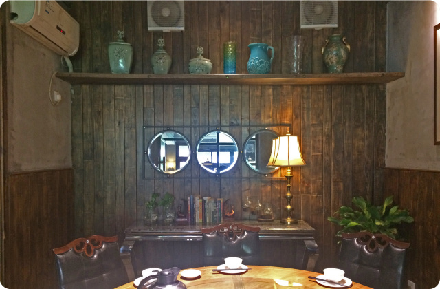 上有天堂下有西湖,上有天堂下有襄阳吗