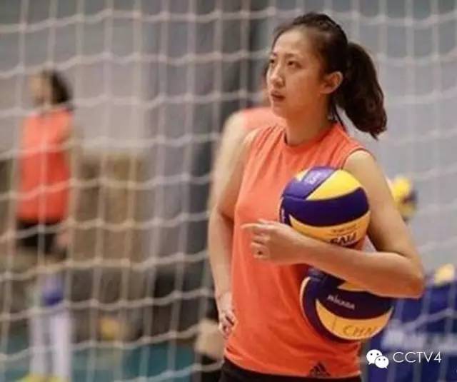 中国女排郎平工资是多少,郎平女排薪资