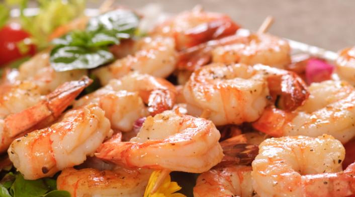 虾线不用工具如何快速去除,虾线如何快速去除不去虾头