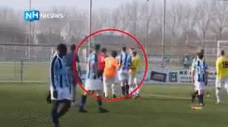 奇闻打架,荷兰奇闻