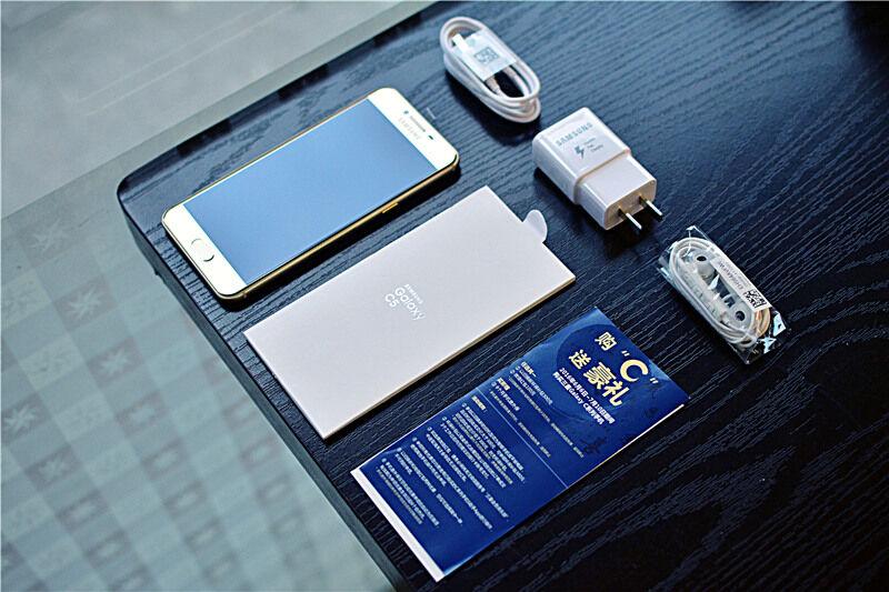 三星galaxyc555g质感素皮,三星galaxyzfold6轻奢版