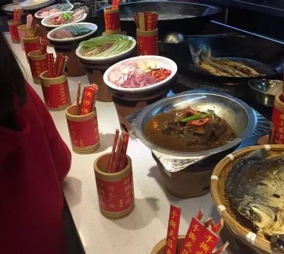 武汉黄陂区旅游景点美食,武汉地方特色美食和旅游景点