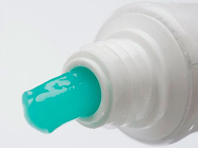 冰箱里放了海鲜后有腥味怎么去除,吃完海鲜怎么去除寒凉