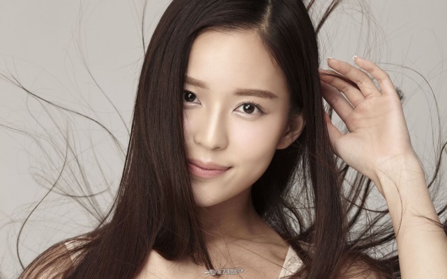 这些部位有痣必定出人头地,这几个部位长痣的人赚钱能力超强