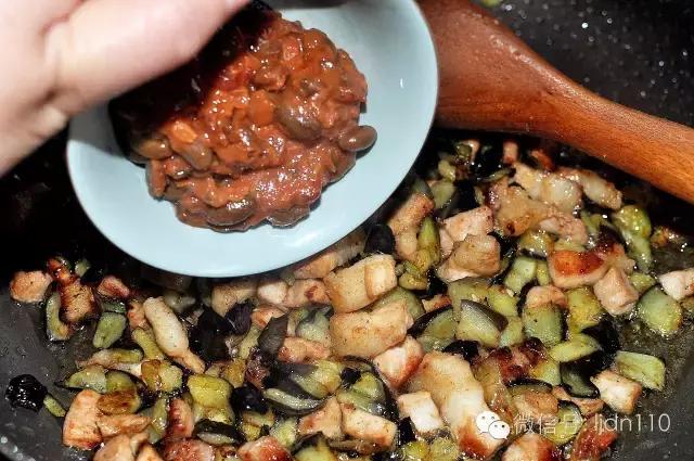 奶奶的黄豆西瓜酱,黄豆西瓜酱的做法