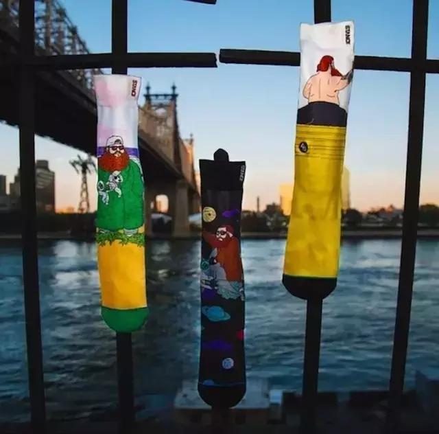 时日谈丨如果你这样做袜子，极有可能做出一番大事业。