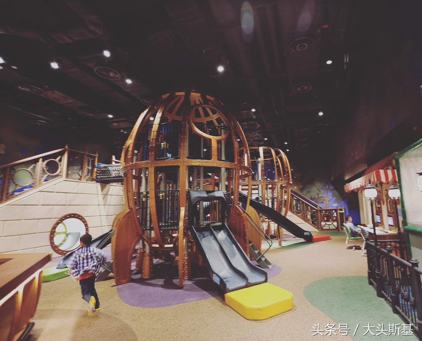 澳门巴黎人酒店属于什么档次,澳门巴黎人酒店什么档次