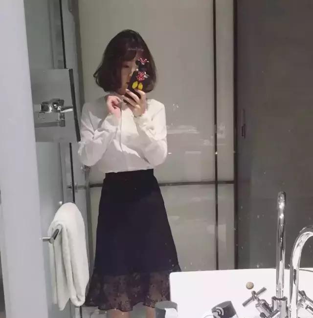 初秋减龄条纹衬衣,粉色初秋衬衣气质百搭