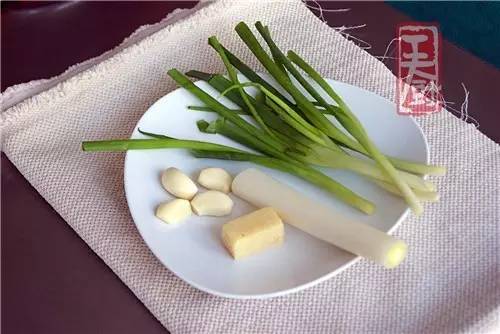 酸菜鱼家庭版龙利鱼,用龙利鱼做酸菜鱼正宗做法