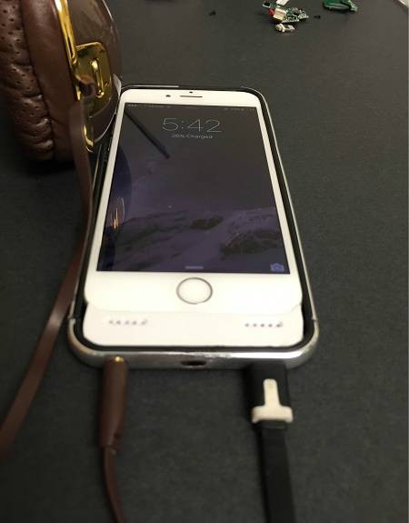 iPhone7没耳机孔活不下去？这里是解决方案