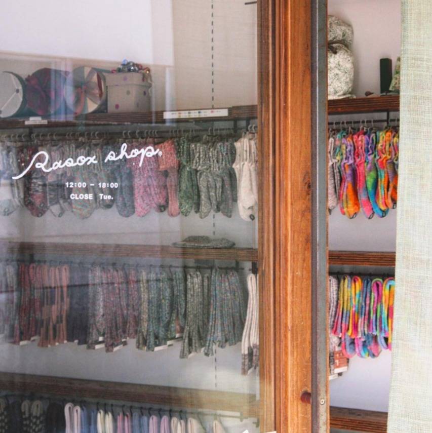 日本樱花妹的心机好物,樱花妹都穿什么袜子