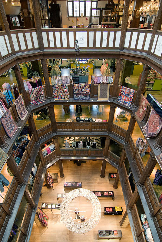 伦敦有名的百货公司,伦敦旅行十大小提示