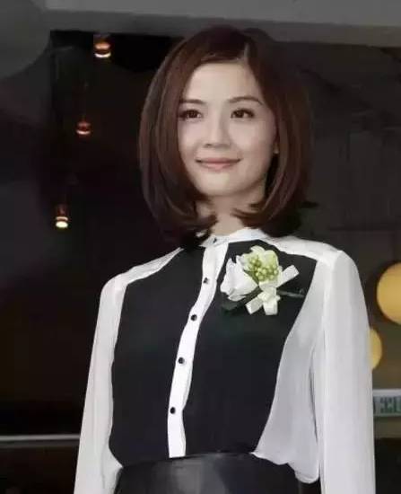 圆脸显瘦扎发发型,圆脸适合怎样的短发型减龄