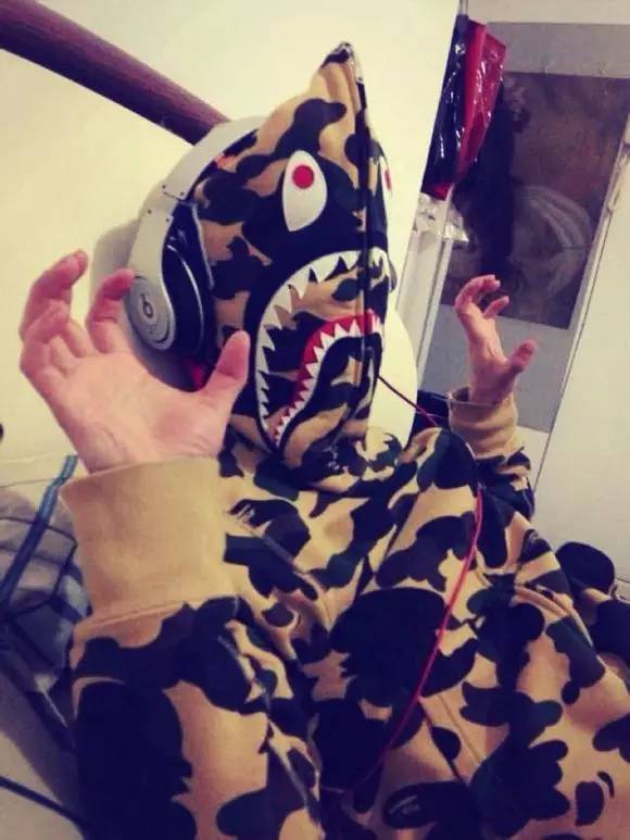 bape实物曝光,bape最火的款式