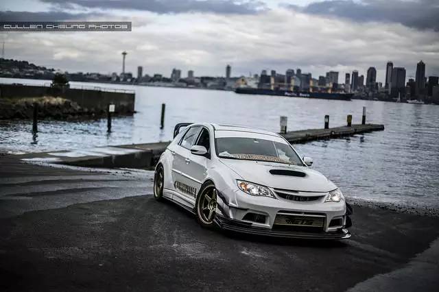 topsecret改装,国外翻新斯巴鲁翼豹sti