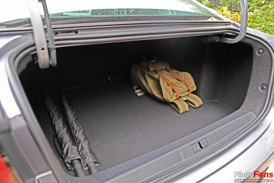 标致308更帅更稳,2023年颜值实力并存的一款新车