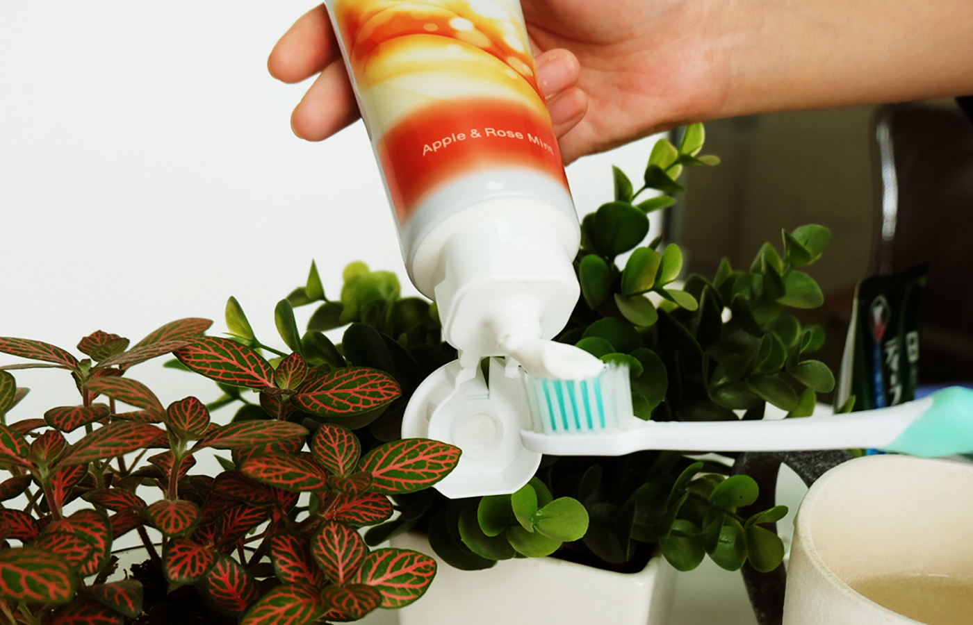 十大热门抗敏牙膏排行榜,真正抗敏的牙膏