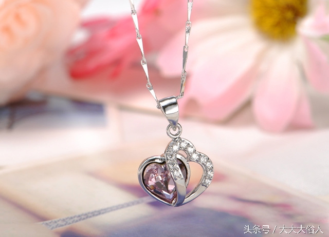 生日送项链的含义,送项链的意思和含义