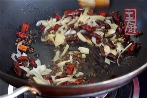 酸菜鱼家庭版龙利鱼,用龙利鱼做酸菜鱼正宗做法