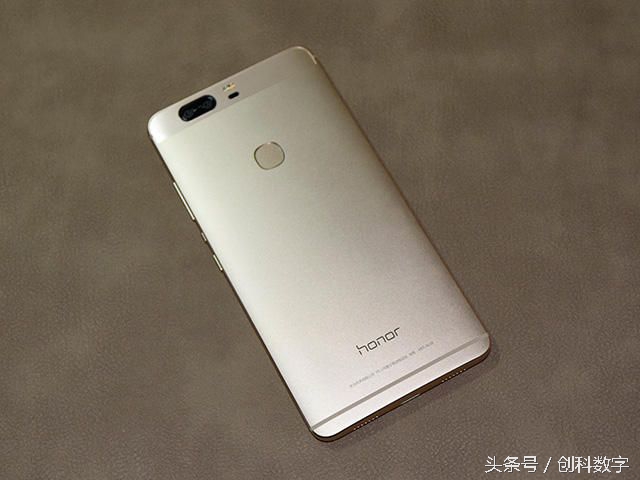 华为手机开启这个功能后，被偷走卖到非洲也能找回！