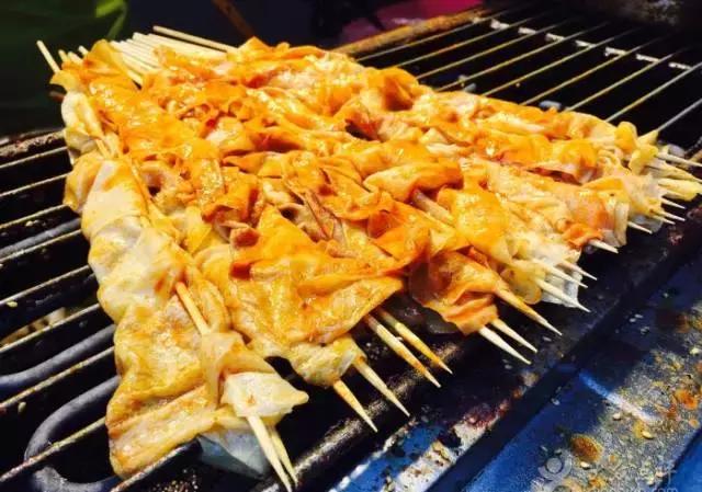 沈阳中街小吃一条街美食推荐,沈阳十大特色菜