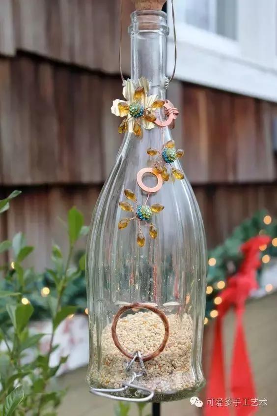 塑料瓶改造自动浇花神器,空塑料瓶子改造的小妙招