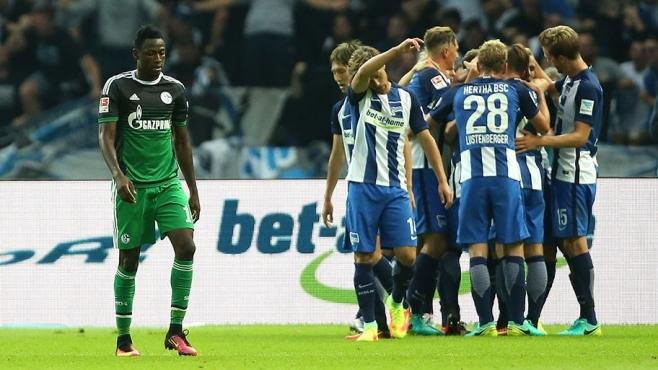 沙尔克04客场0：2惜败于柏林赫塔未能在柏林取分