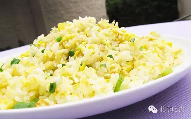 开豪车到处吃饭,开豪车苍蝇馆子