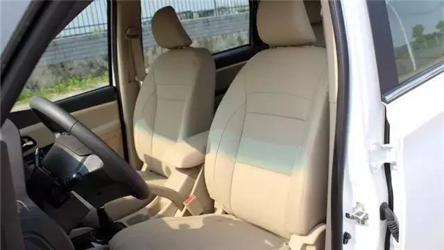 五菱宏光s1怎么样专家点评,五菱宏光s1是什么标志