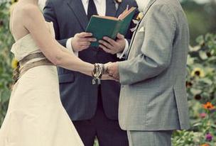 兄弟过生日送我个什么礼物,兄弟给我买的生日礼物