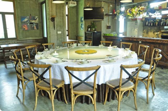 上有天堂下有西湖,上有天堂下有襄阳吗