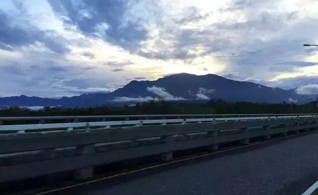 台湾到西藏自驾游,台湾自由行全攻略租车