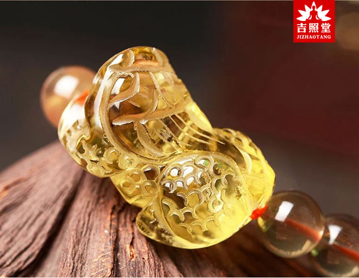 女士佩戴翡翠貔貅注意事项,貔貅手串佩戴有什么讲究女士
