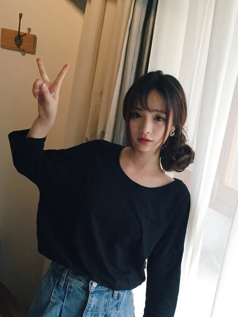 浅灰色怎么搭配,九月搭配衣服