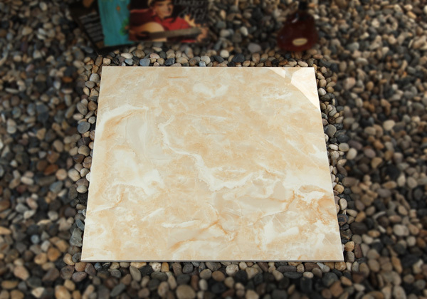 金刚石砖和全瓷砖的优缺点,金刚石瓷砖和全抛釉瓷砖哪个好