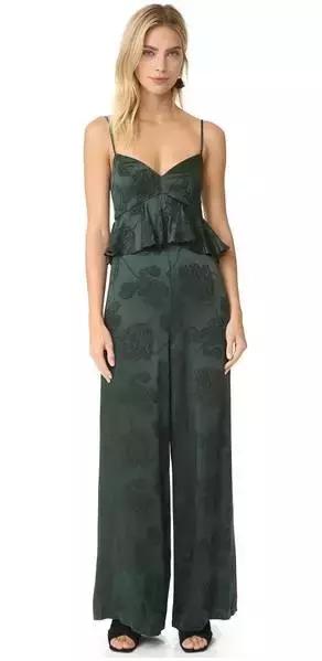 如何穿今年最流行的款式,怎么穿衣服流行时尚又好看