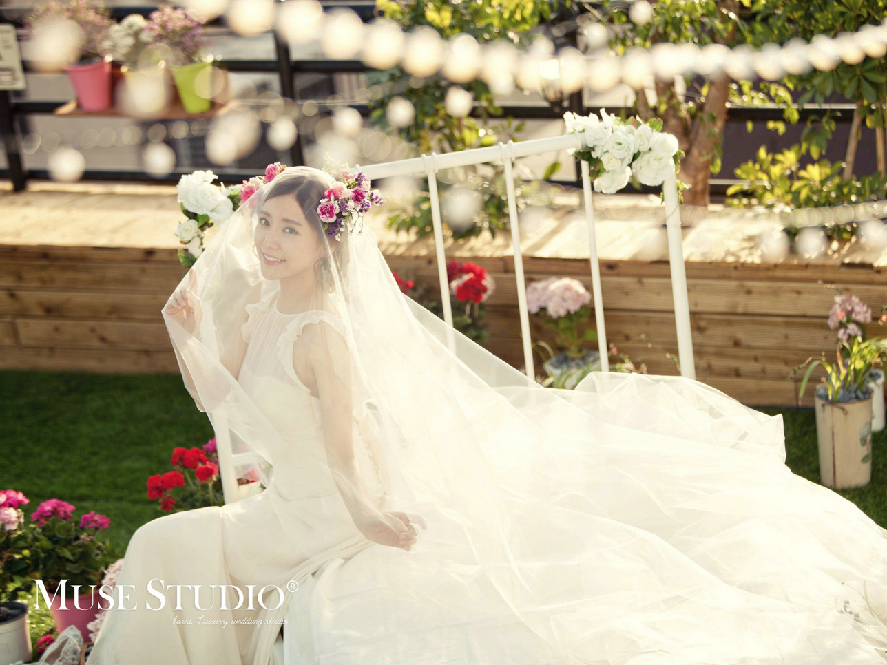 婚纱照外景拍照姿势大全,拍婚纱照外景怎么拍出高级感