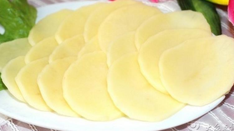 如何慢慢的让黑眼圈消失,4个简单方法轻松告别黑眼圈