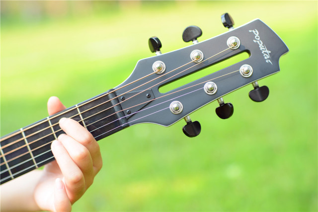 文艺青年之路，学吉他从未如此简单，Poputar智能吉他