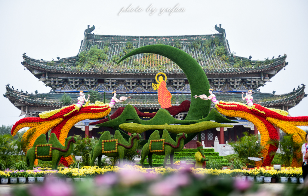 埃菲尔铁塔才区区百年，开封铁塔已矗立千年