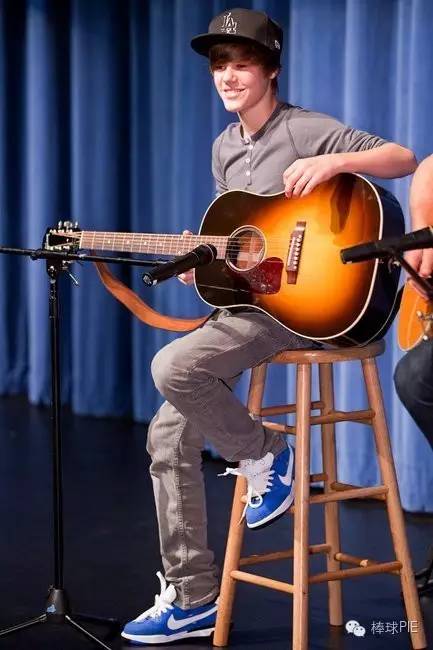 选择棒球帽的正确方式,ny棒球帽怎么戴好看