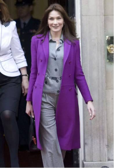 向女王看齐，杭大美妆节上贵妇级护肤品黛珂携紫而来，一起做女王！惊喜总是在后面哦！